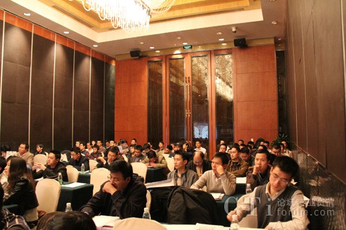 �|�M(j��n)2011ȫ��Ѳչ�ɶ�վ���(d��ng)���o̓ϯ